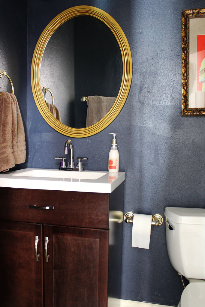 Hale Navy Guest Bathroom | www.amusingmj.com